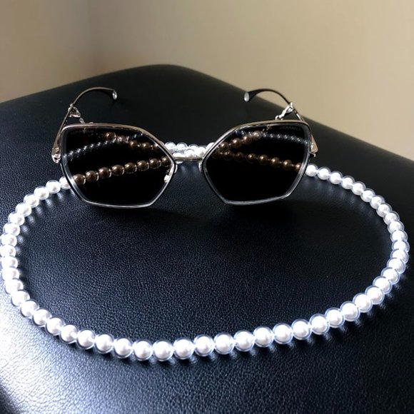CHANEL Accessories - CHANEL Butterfly Sunglasses (with pearl chain)